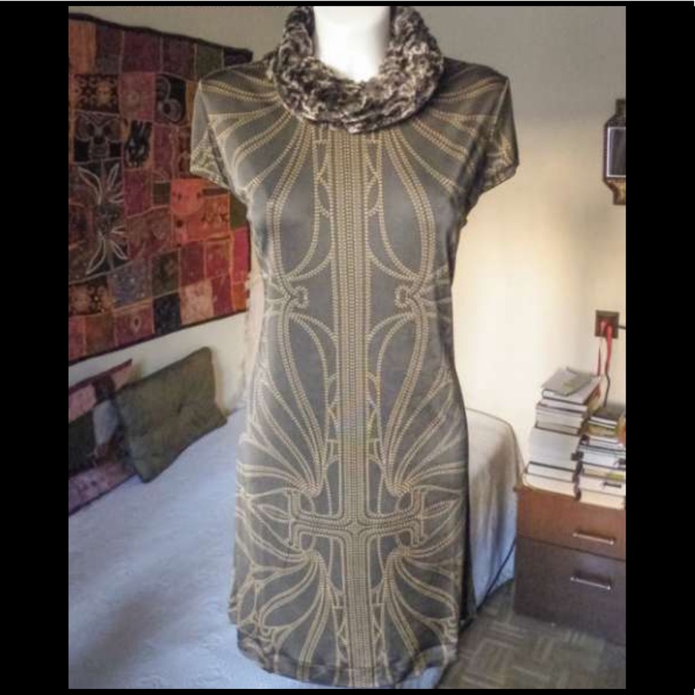 CUSTO BARCELONA WOMEN DRESS WITH FAUX FUR COLLAR